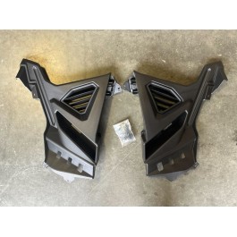 Blemished - Plastic Bolt-On Gap Fillers for the Polaris Slingshot (Set of 2) (2020+)